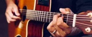 Cómo elegir tu primera guitarra